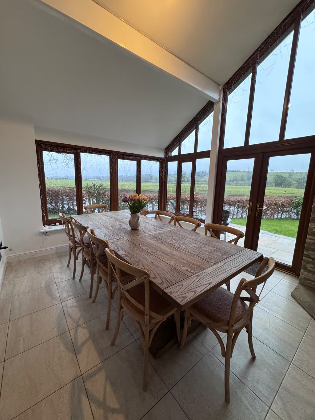 Riverside Barn & Suites (Sleeps 16)